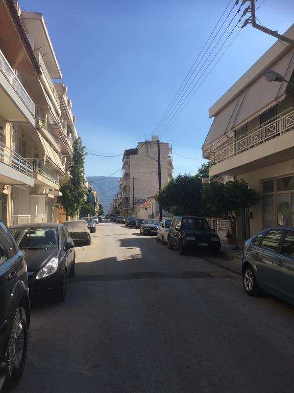 Sisifou Apartment Corinto Exterior foto